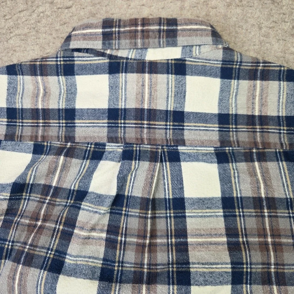 L.L. Bean Scotch Plaid Flannel Shirt Mens Medium M Blue Traditional Fit Classic
